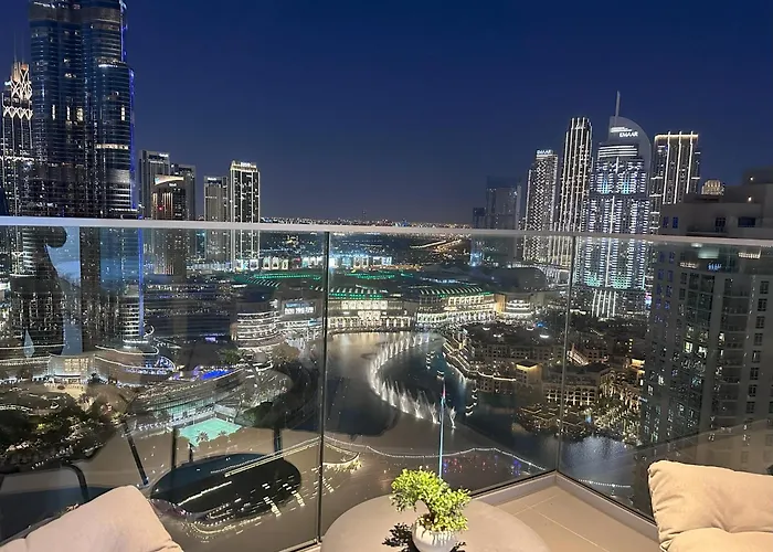 Opera Grand By Luxstay Holiday Homes