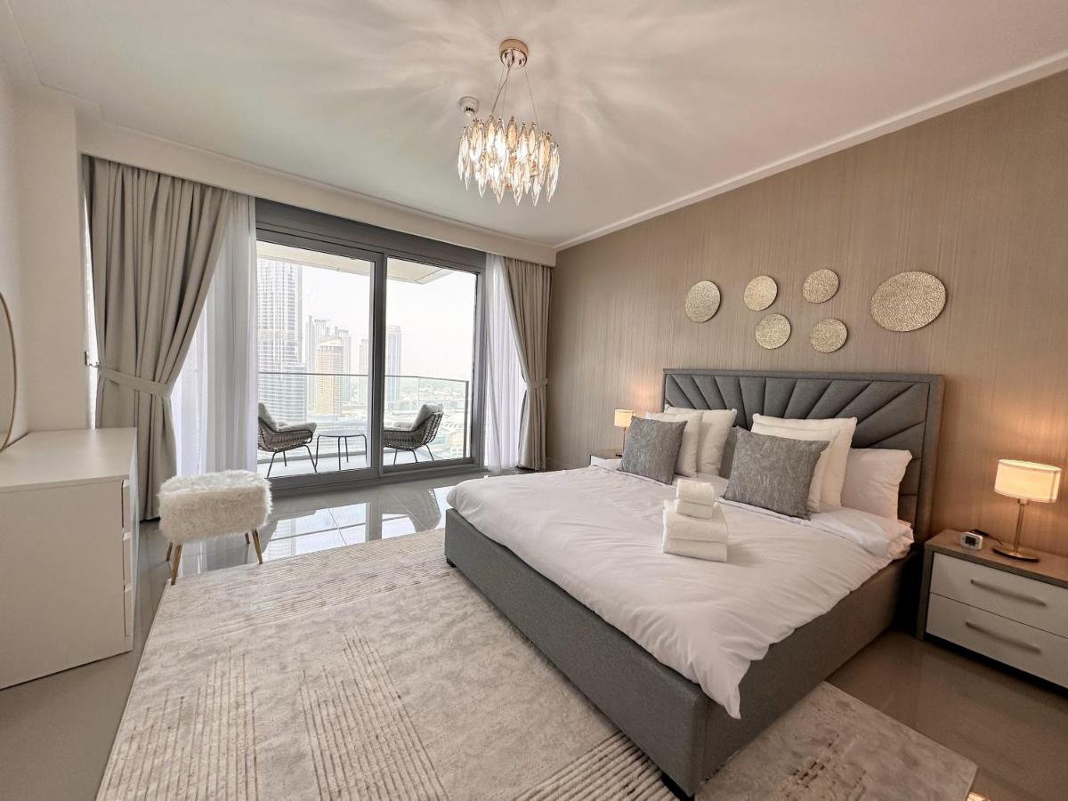 Opera Grand By Luxstay Homes Апартаменти