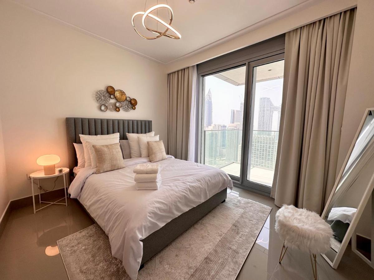 Апартаменти Opera Grand By Luxstay Homes *