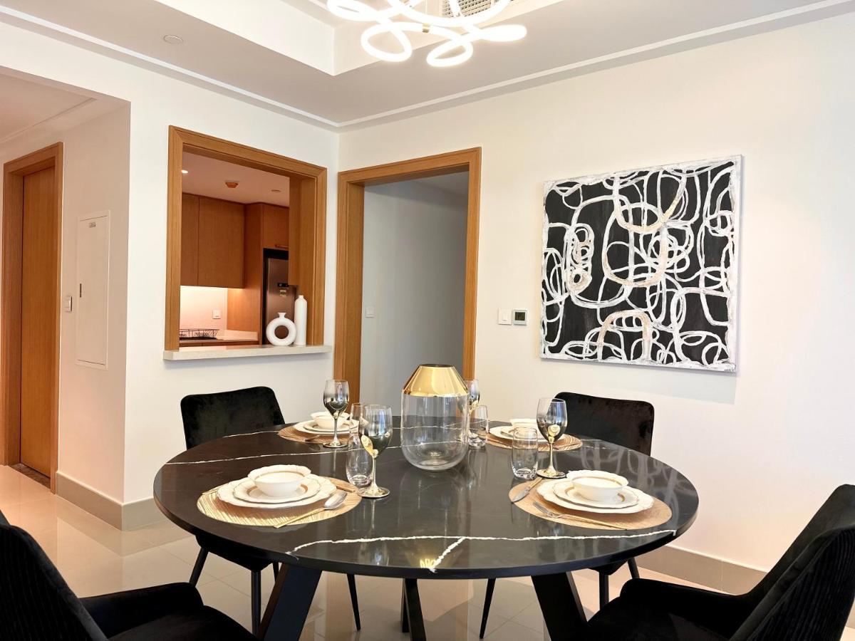 Opera Grand By Luxstay Homes Апартаменти