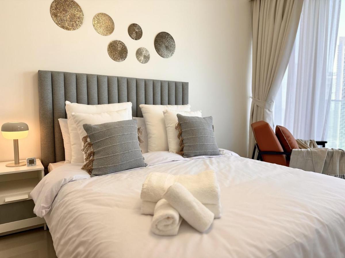 Opera Grand By Luxstay Homes Апартаменти