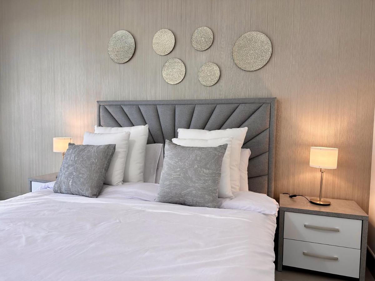 Opera Grand By Luxstay Homes Апартаменти Дубай