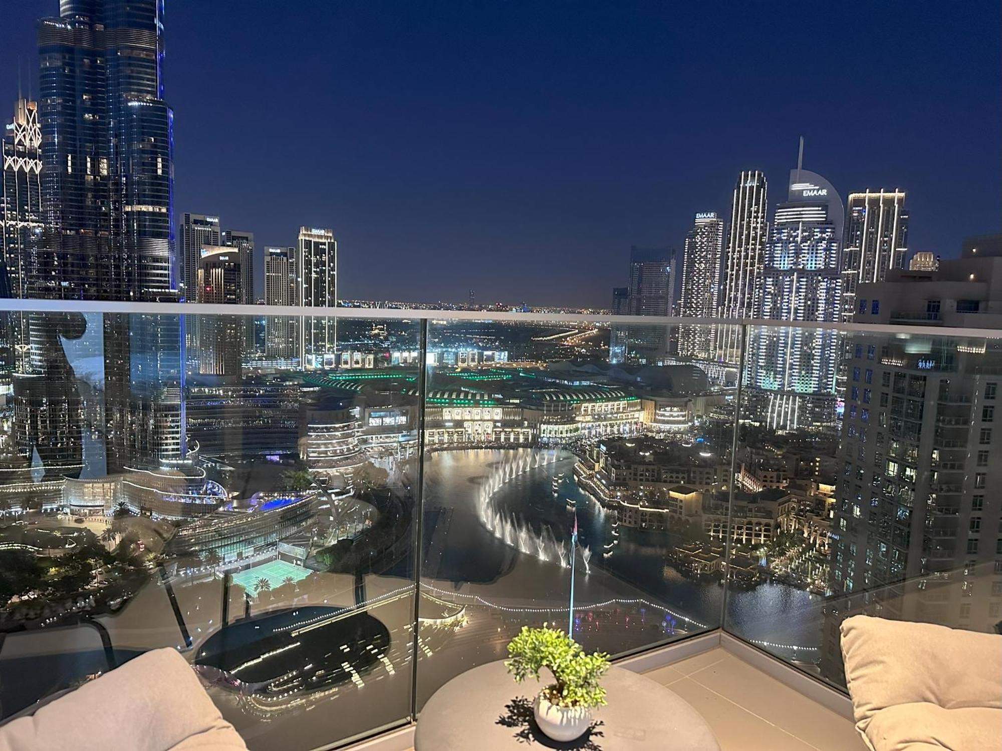 Апартаменти Opera Grand By Luxstay Homes Дубай